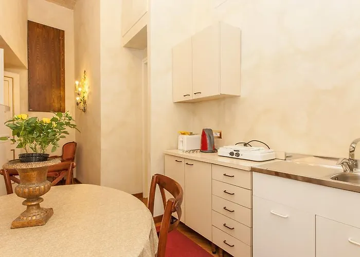 Apartment Domus Minervae Rom